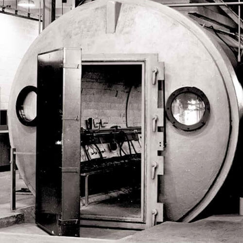 1943-Altitude-Chamber-complete